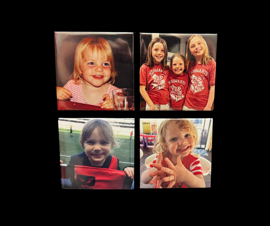 4 Photo Magnets